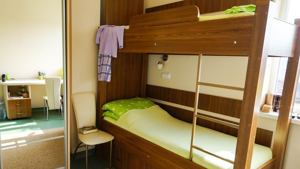 City Hostel Panorama أوزهورود الغرفة الصورة