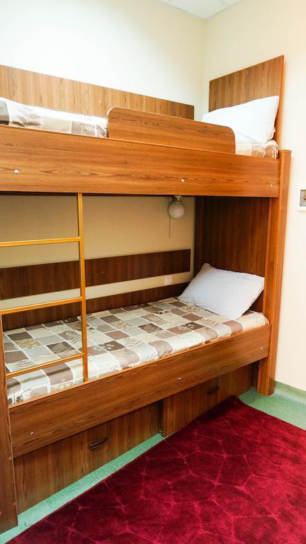 City Hostel Panorama أوزهورود الغرفة الصورة