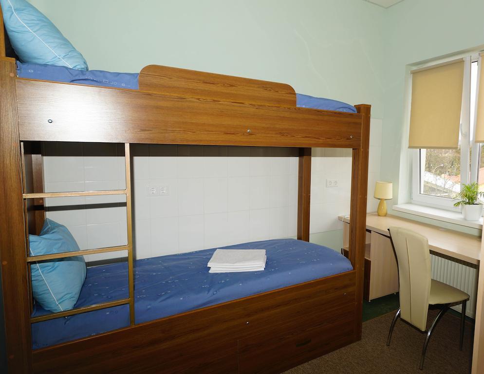 City Hostel Panorama أوزهورود الغرفة الصورة